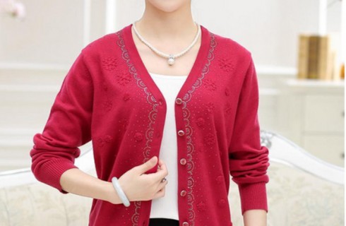 Những mẫu áo len trung niên nữ hàn quốc đẹp sang trọng