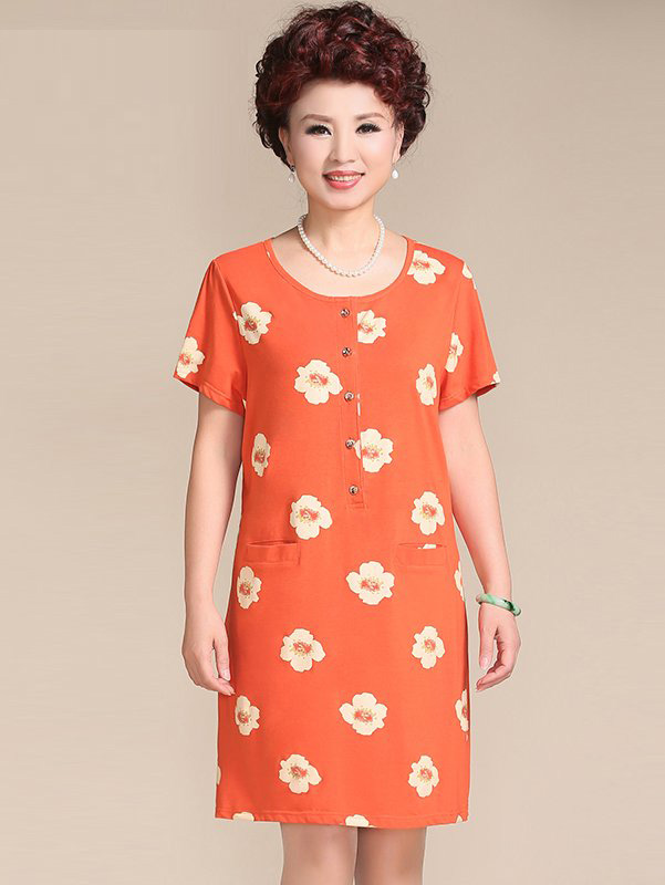vay-trung-nien-cong-so-dep-1